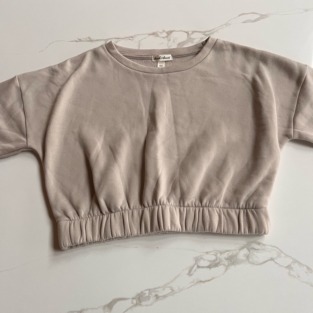 Cream Cropped Crewneck w Scrunch Waistband